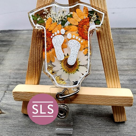 Floral Baby Romper With Footprints Badge Reel-NICU Badge Holder-Gift for NICU RN - Picture 2 of 7